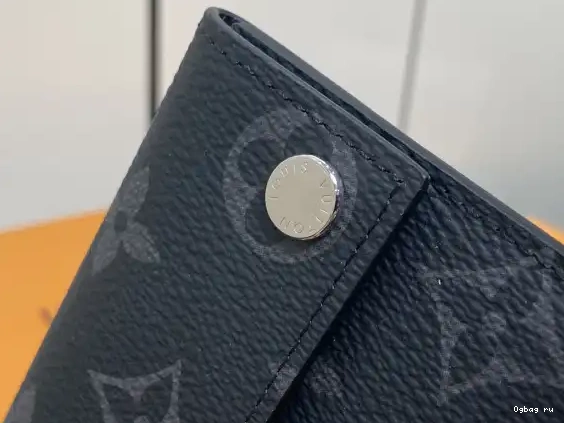 Holder VUITTON Necklace-7.6*10*0.5CM LOUIS Card 0630
